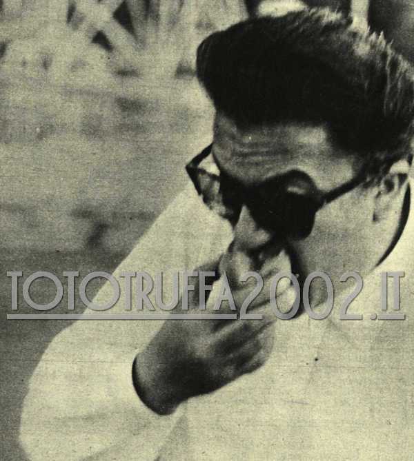 1958 11 02 L Europeo Federico Fellini f6